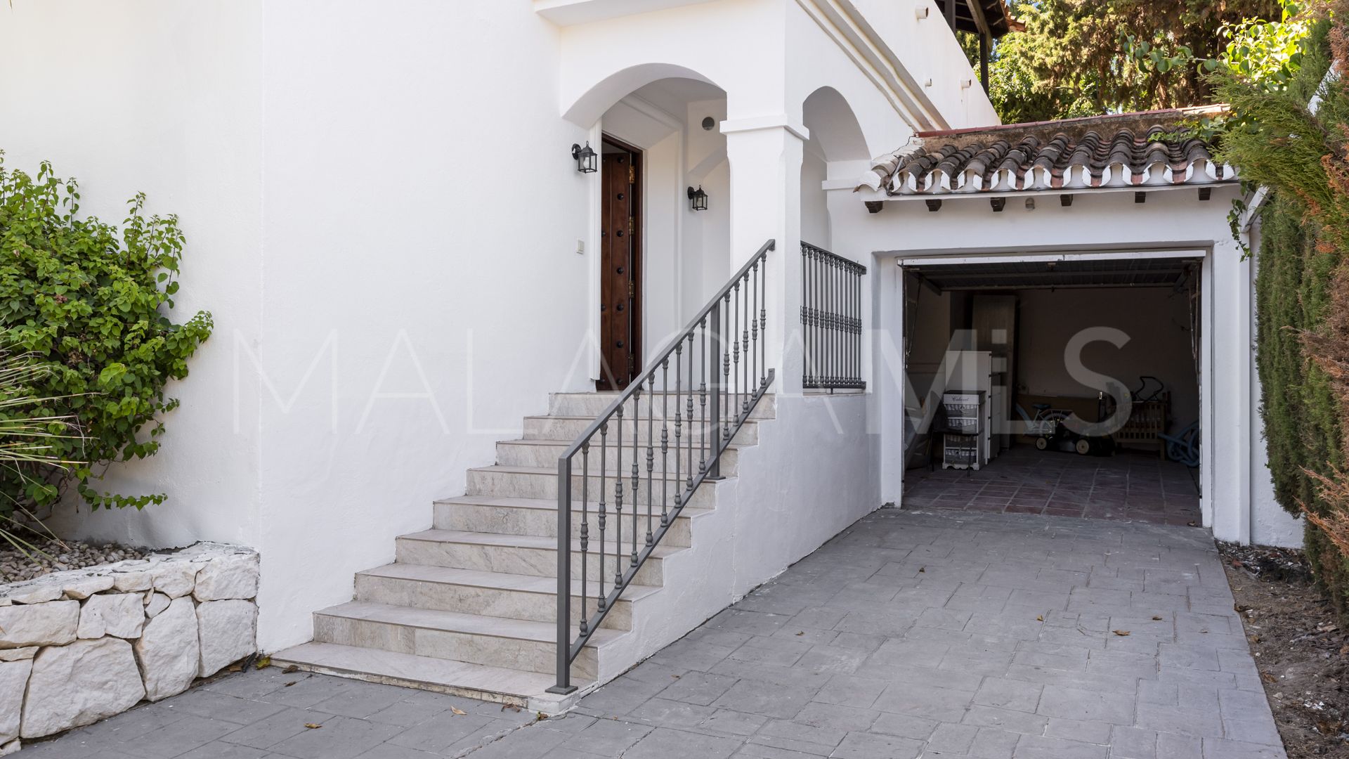 Haus for sale in Nueva Andalucia
