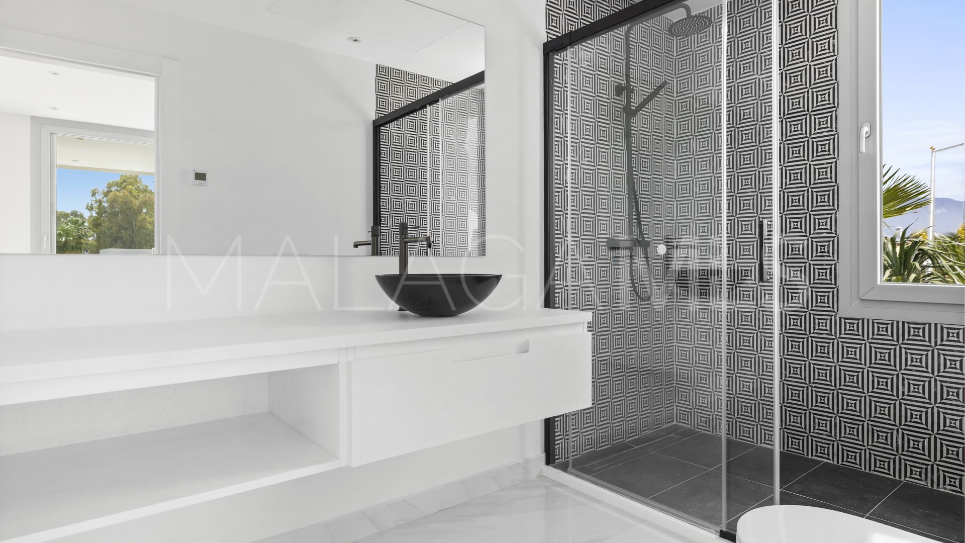 Las Adelfas, villa for sale