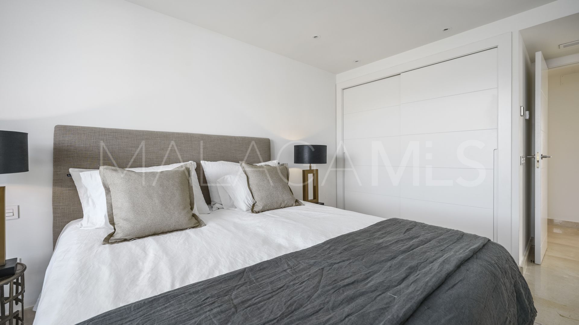 Tvåvånings takvåning for sale in La Morelia de Marbella