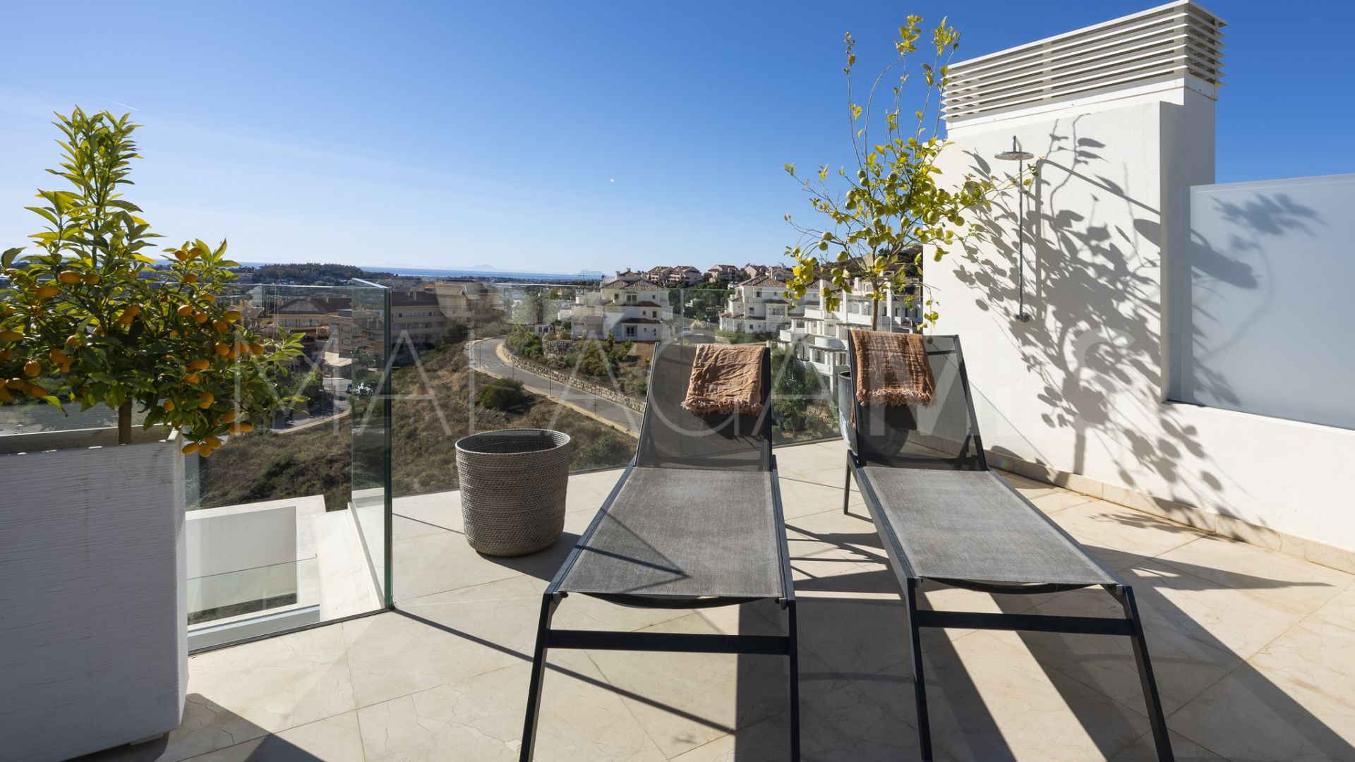 Tvåvånings takvåning for sale in La Morelia de Marbella