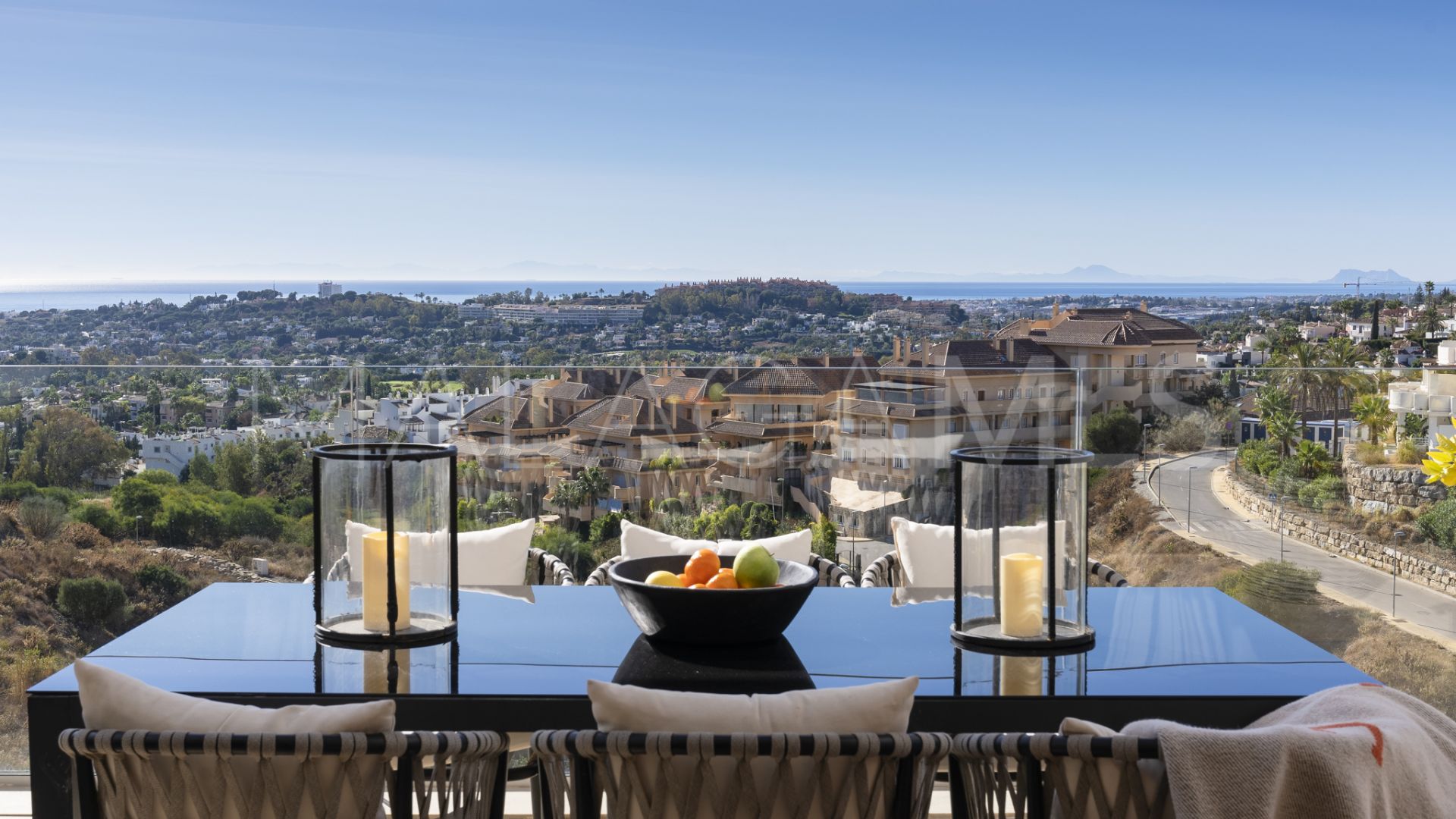 Tvåvånings takvåning for sale in La Morelia de Marbella