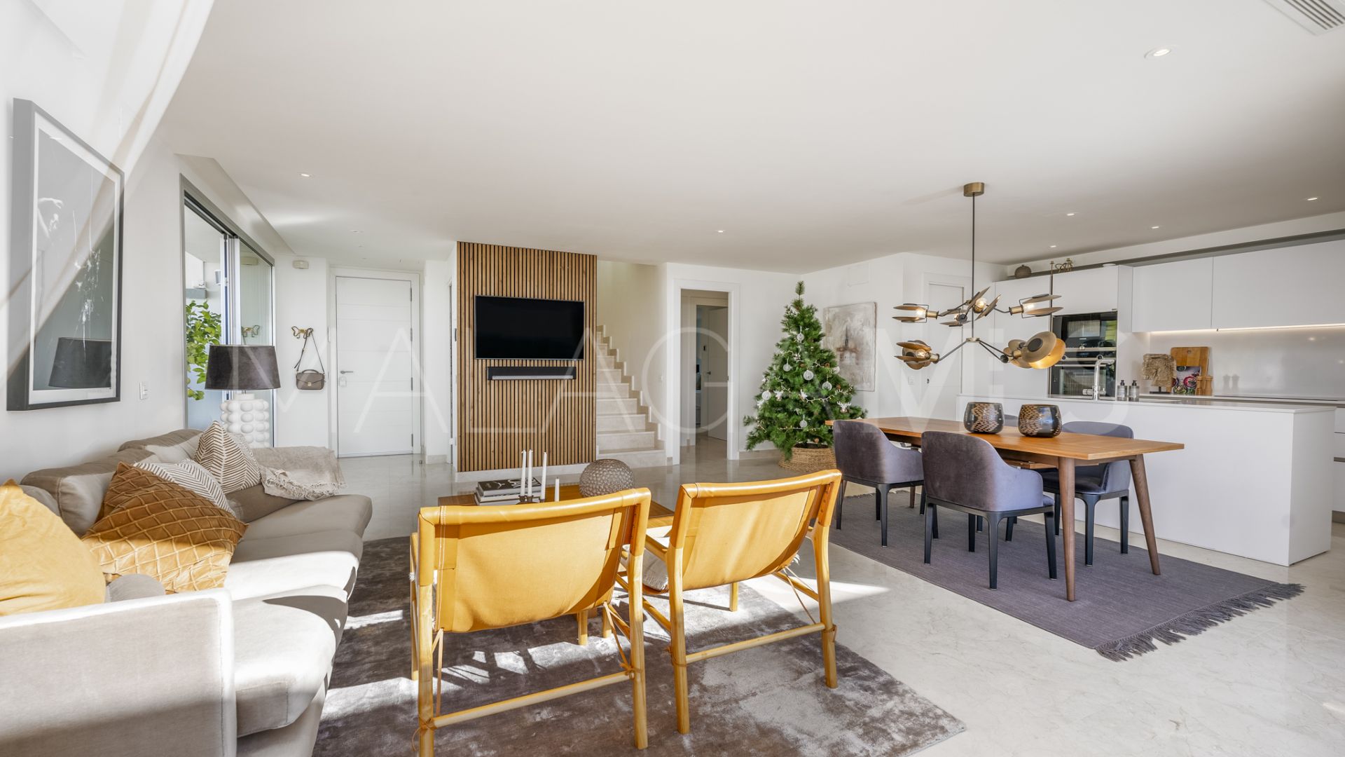 Tvåvånings takvåning for sale in La Morelia de Marbella