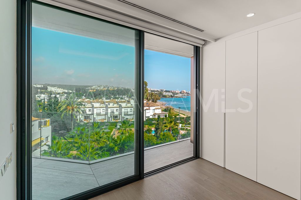 Duplex penthouse for sale in Estepona