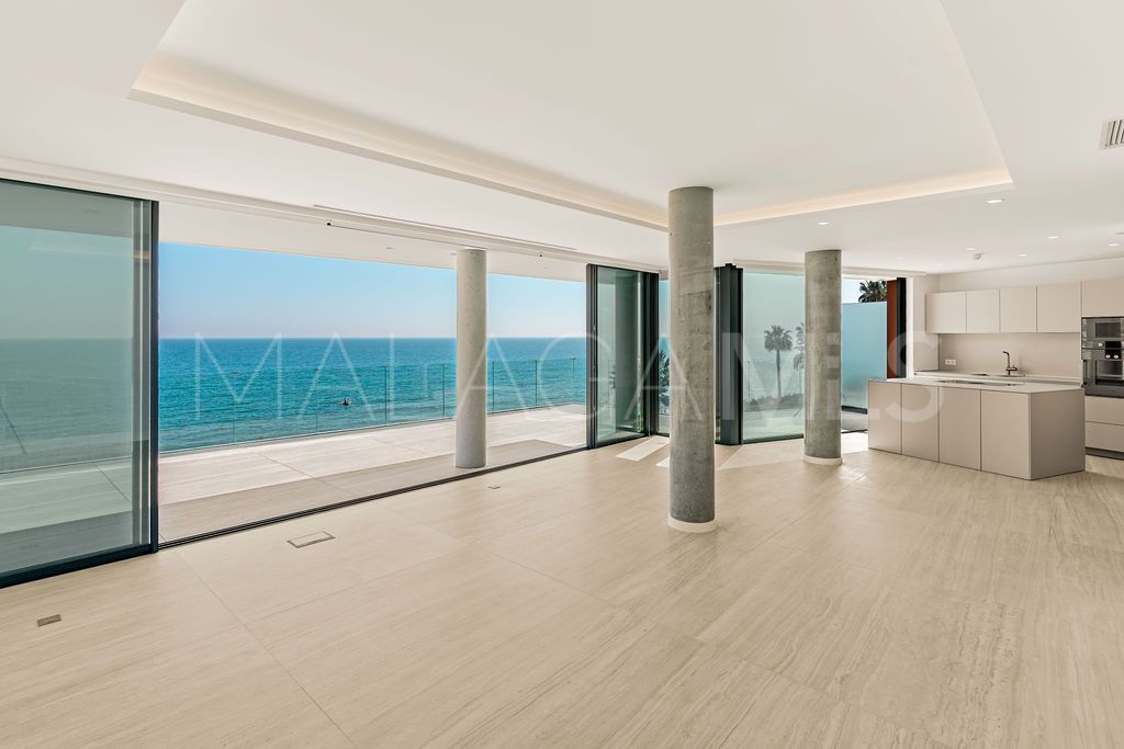 Duplex penthouse for sale in Estepona
