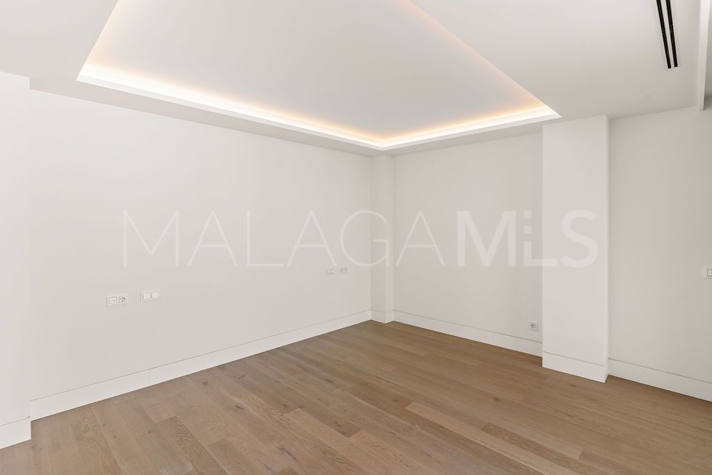 Duplex penthouse for sale in Estepona
