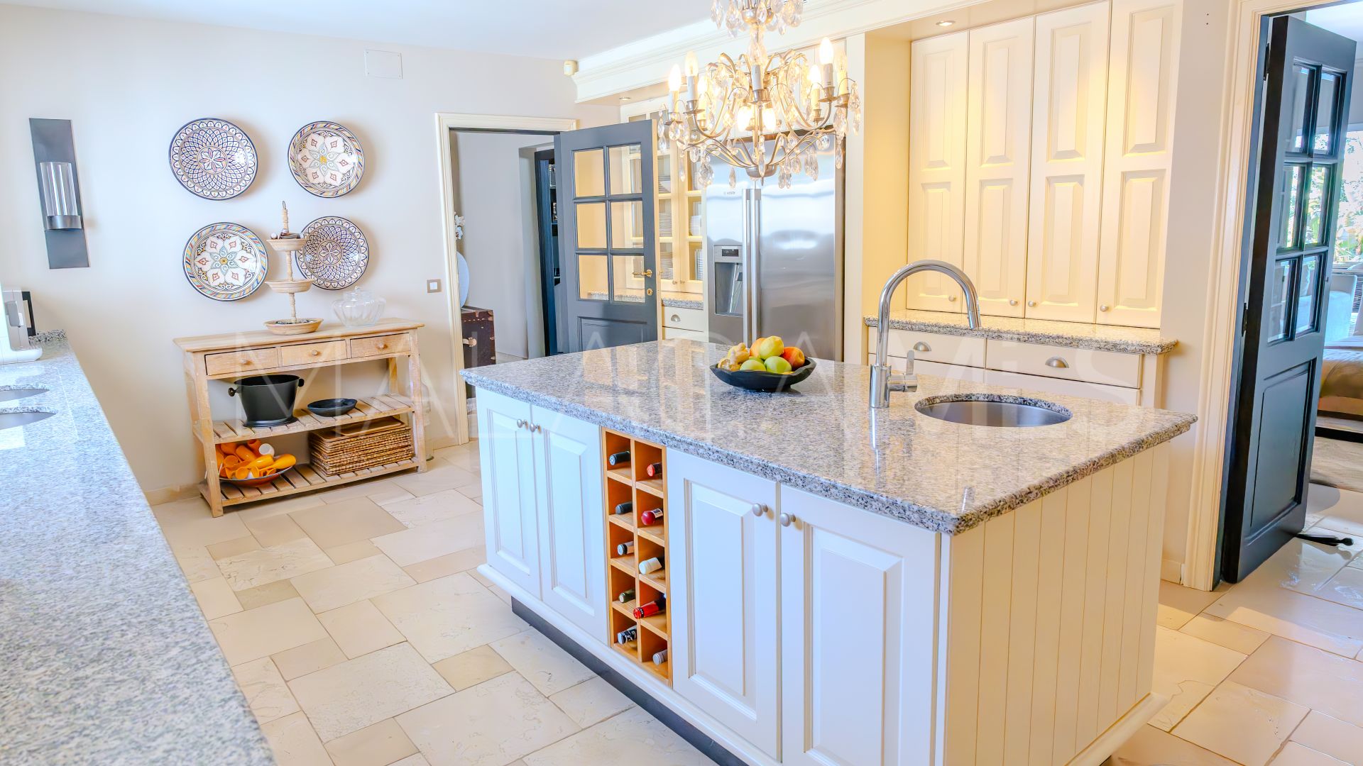 Villa for sale in Las Brisas del Golf
