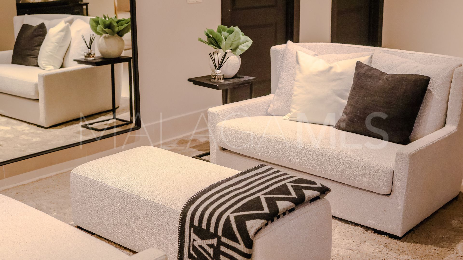Villa for sale in Las Brisas del Golf