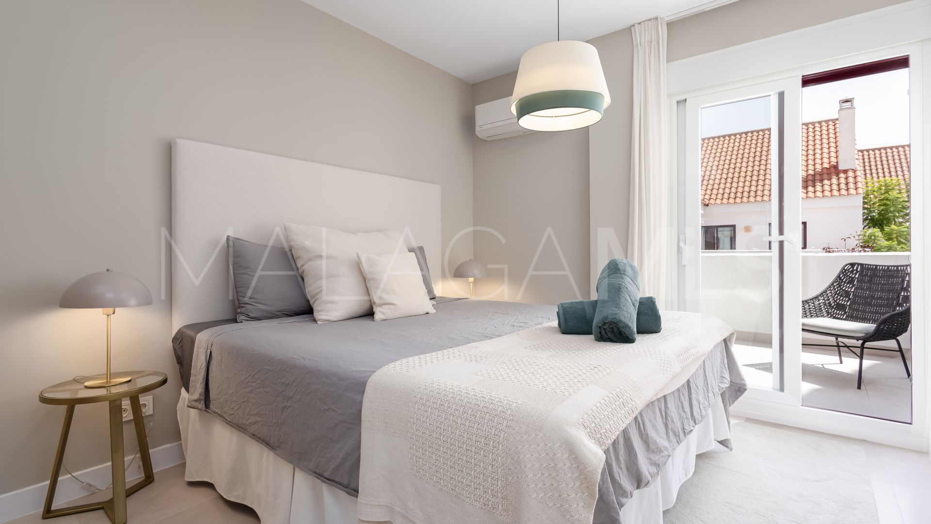 Apartment for sale in La Maestranza with 3 bedrooms