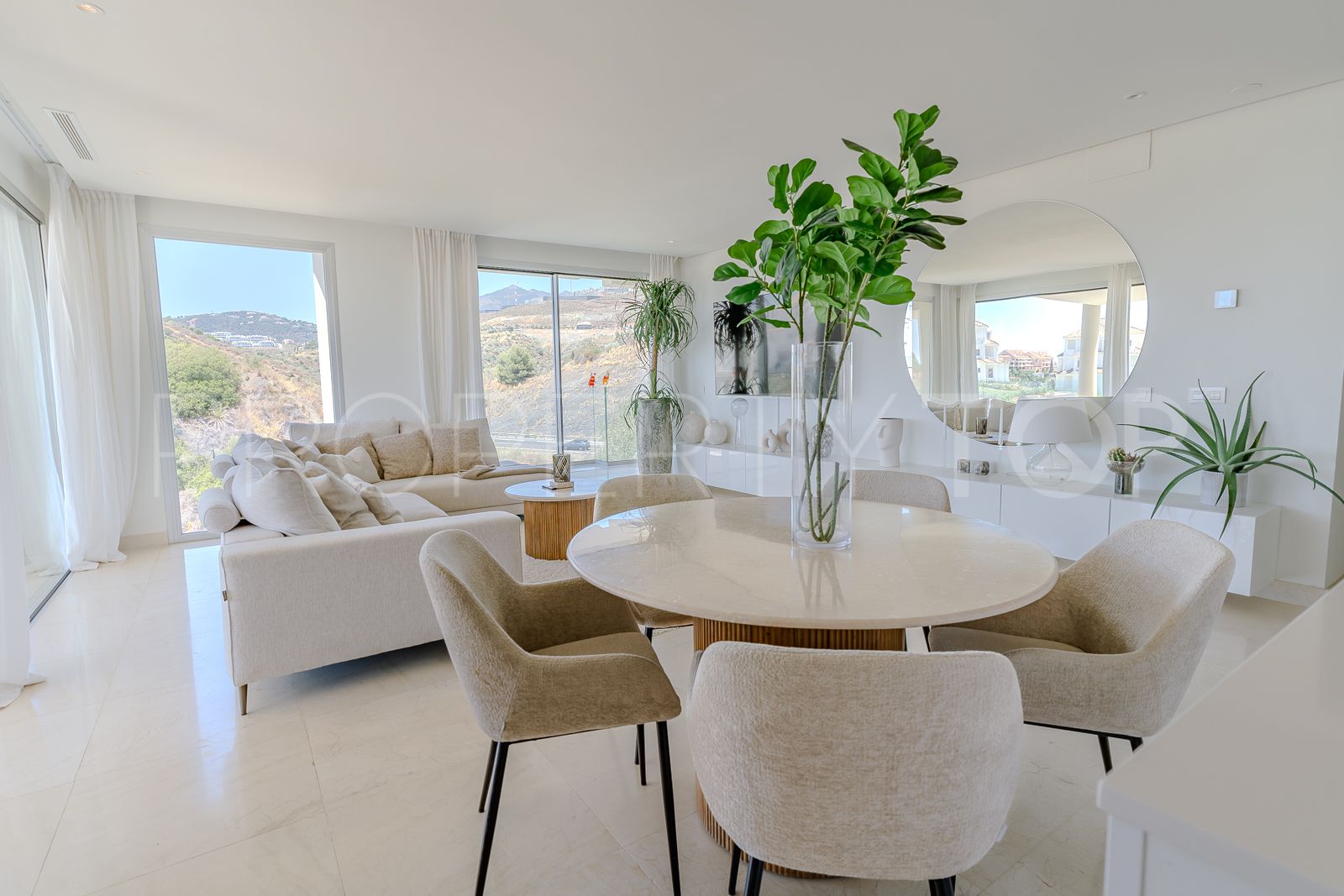 Duplex a la venta en Nueva Andalucia