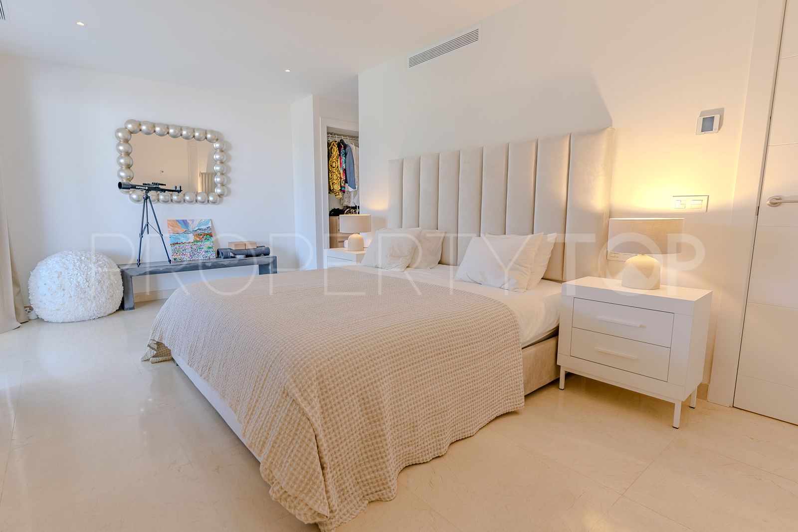 Duplex a la venta en Nueva Andalucia