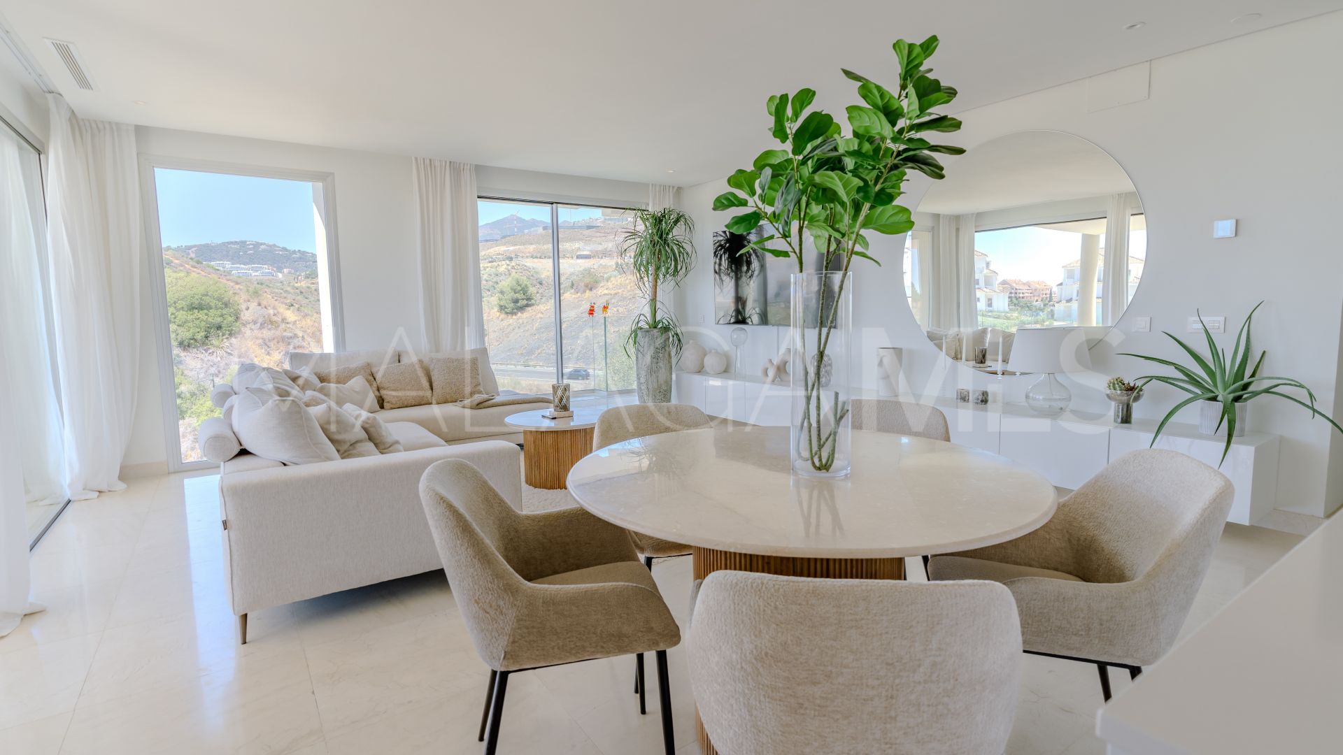 Duplex-wohnung for sale in La Morelia de Marbella