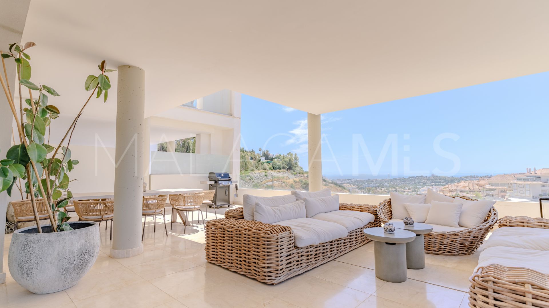 Duplex-wohnung for sale in La Morelia de Marbella