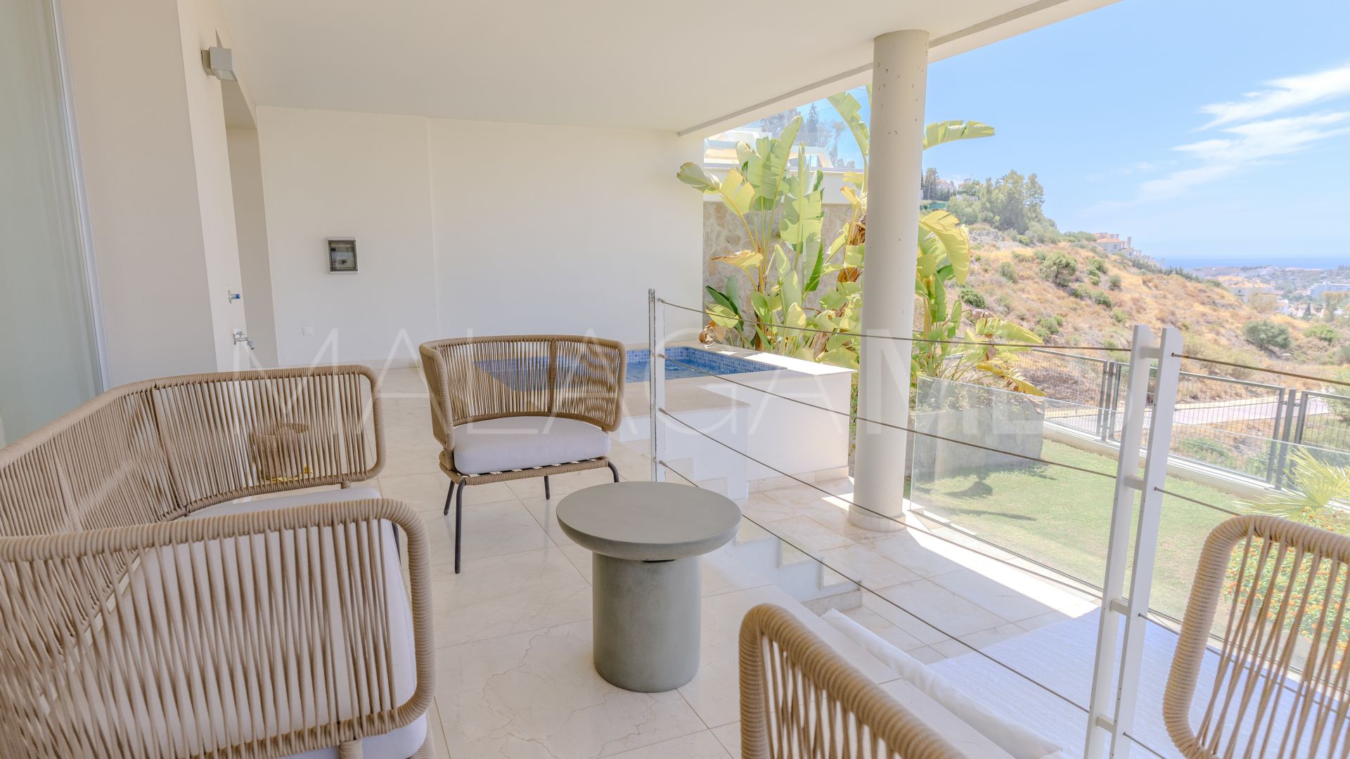 Duplex-wohnung for sale in La Morelia de Marbella