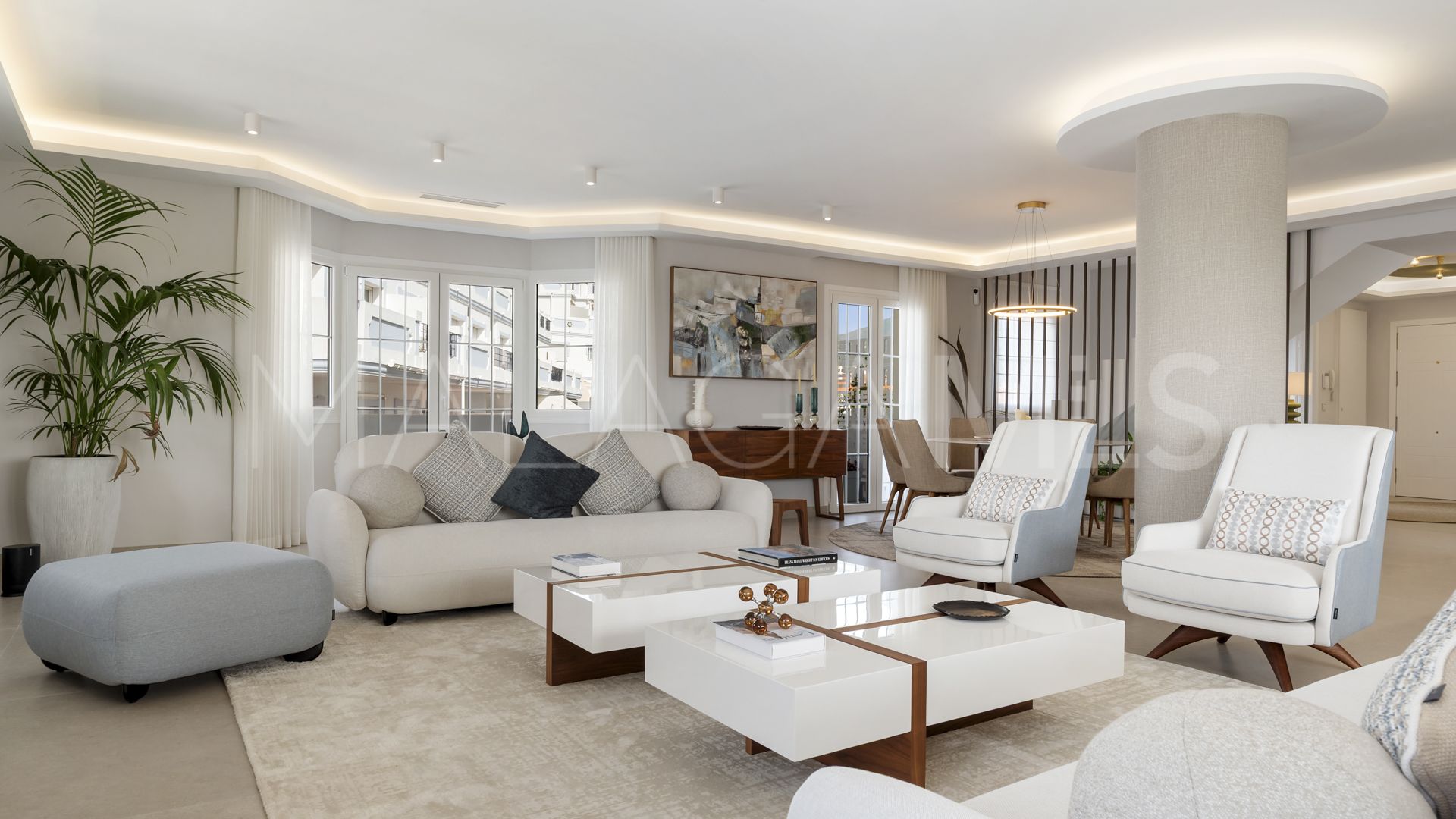 Zweistöckiges penthouse for sale in Nueva Andalucia