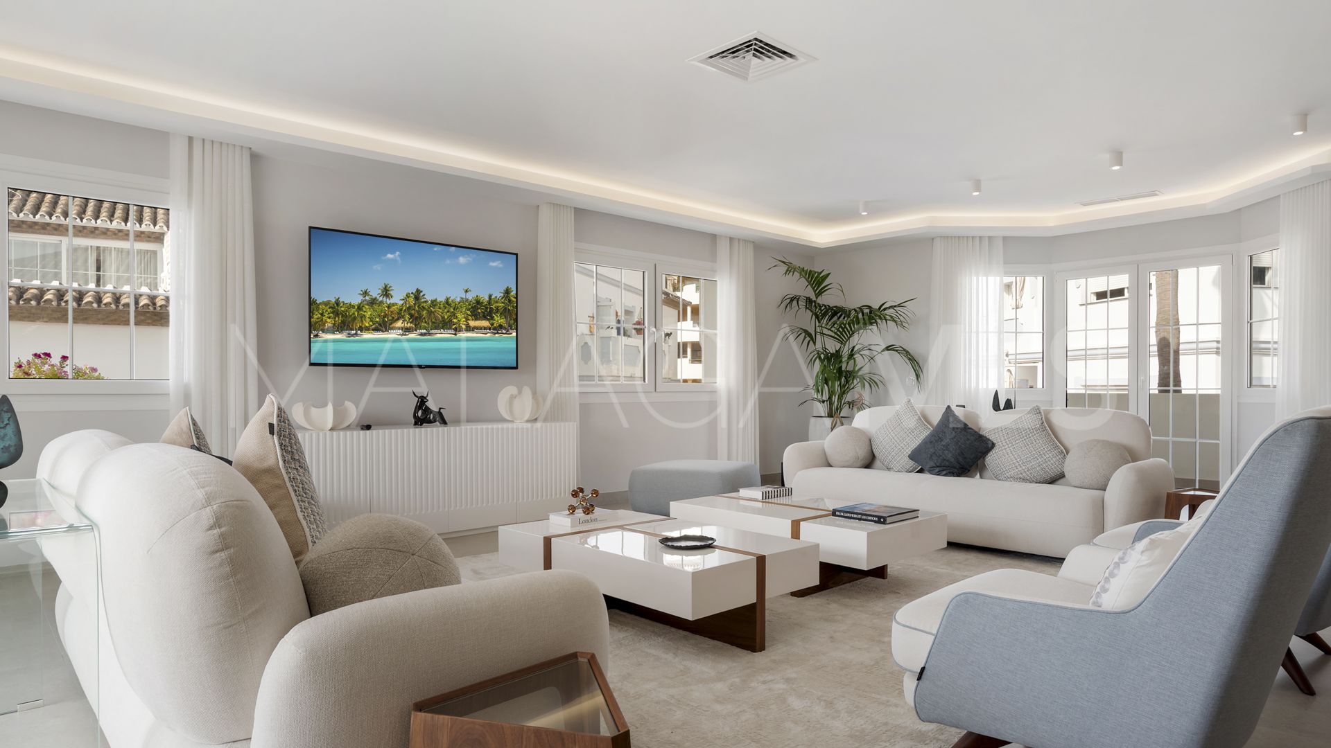 Zweistöckiges penthouse for sale in Nueva Andalucia