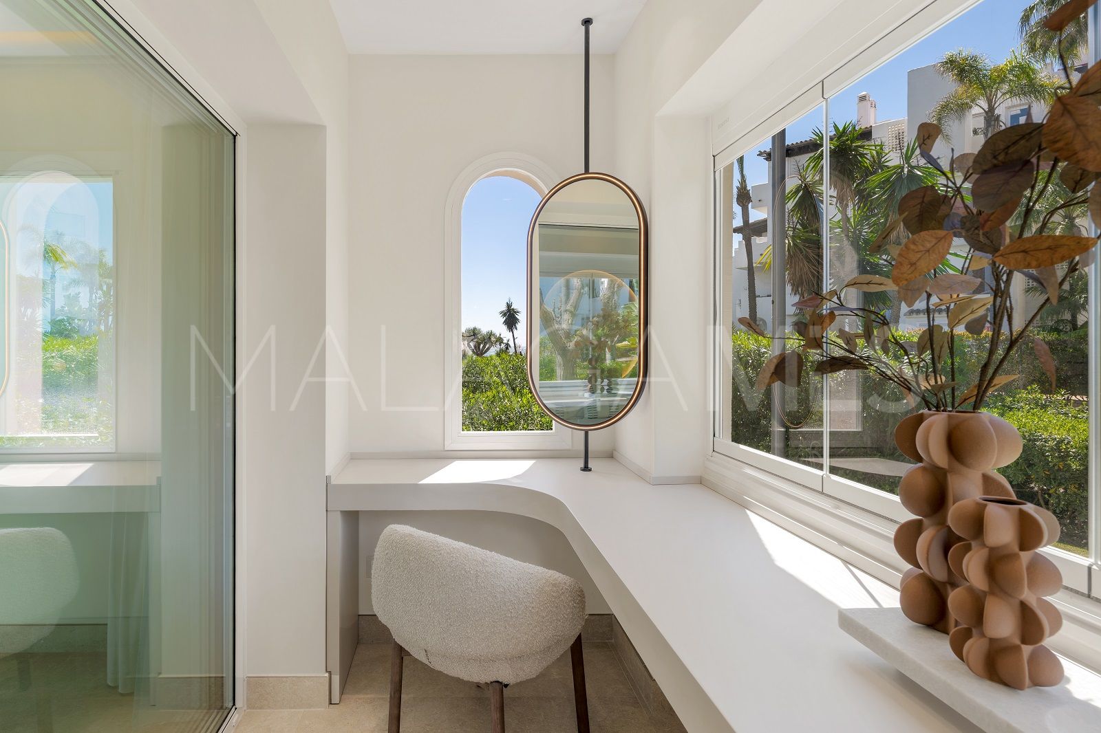 Apartamento planta baja for sale in Estepona Este