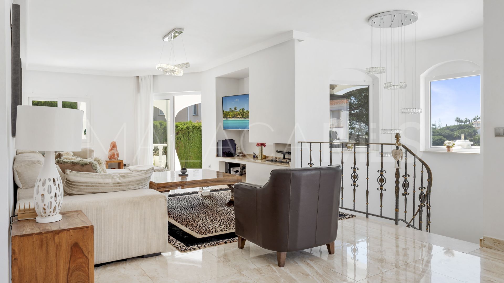 Hus i byn for sale in Marbella Öst