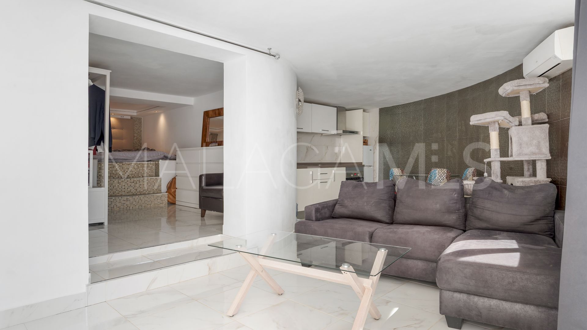 Hus i byn for sale in Marbella Öst