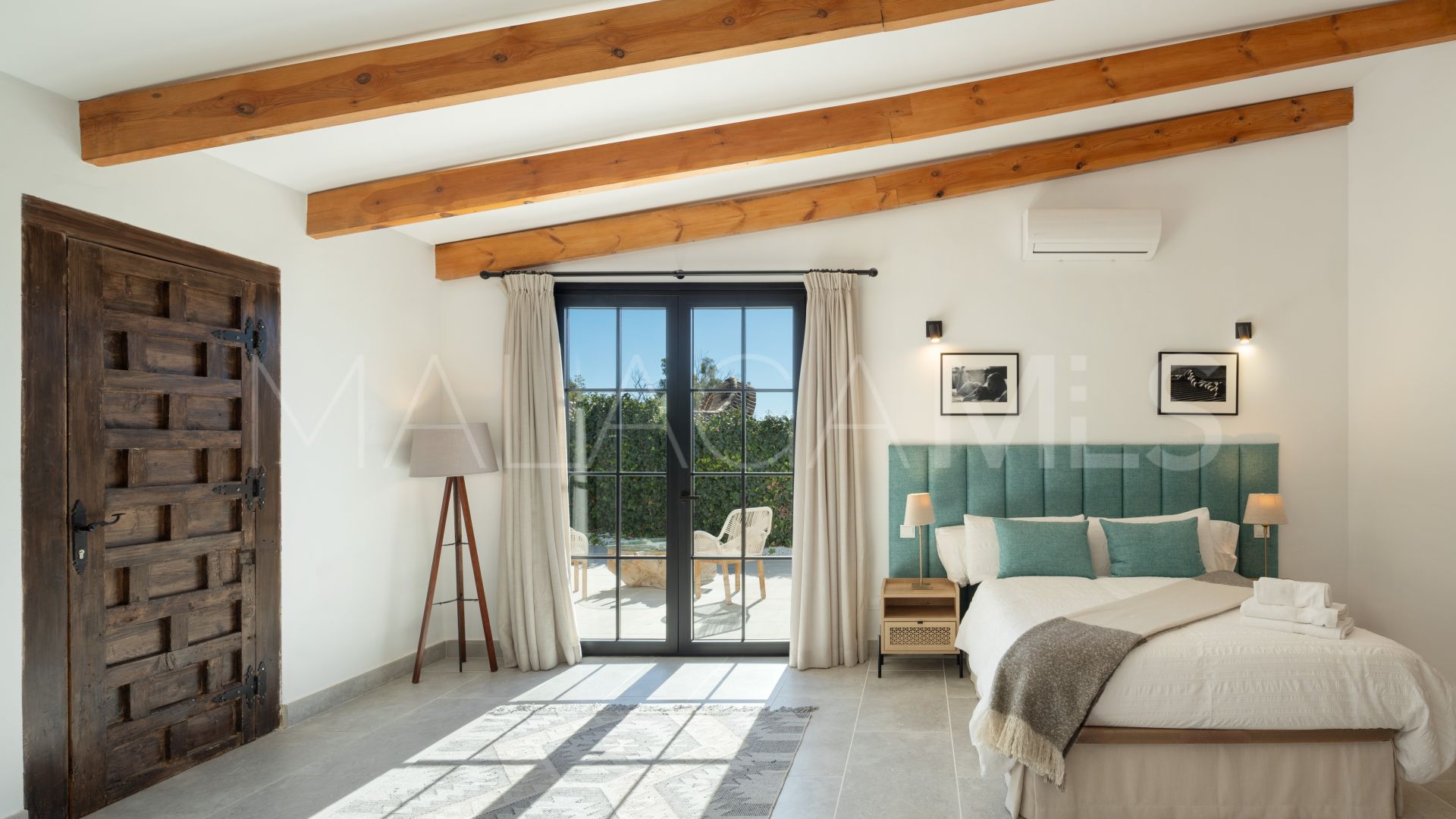 Villa for sale in Guadalmina Alta