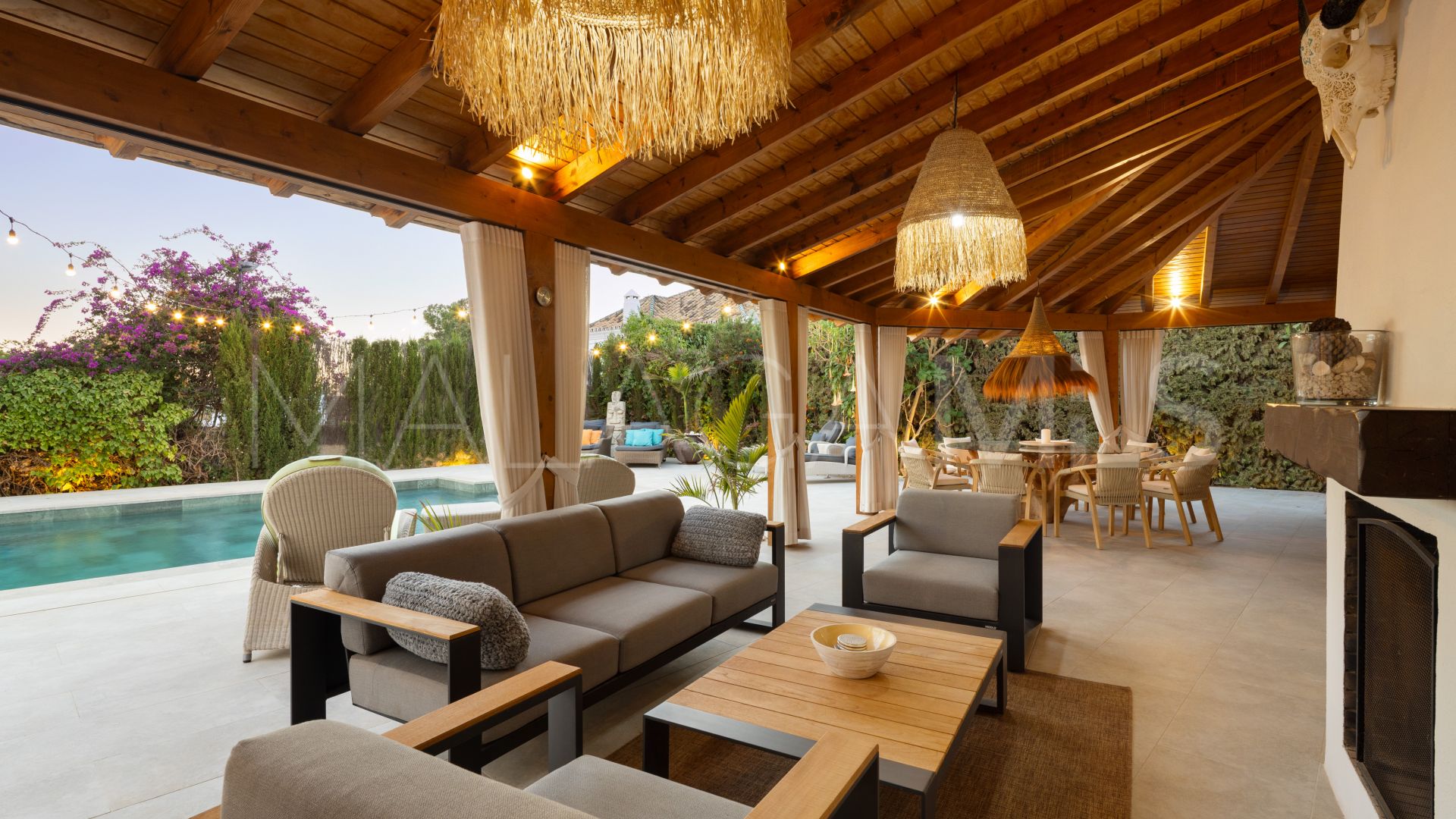 Villa for sale in Guadalmina Alta