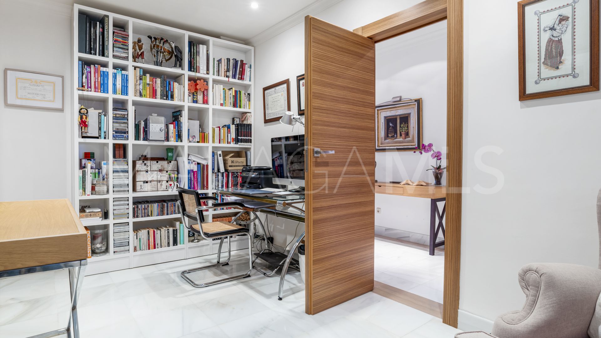 Duplex penthouse for sale in Monte Halcones