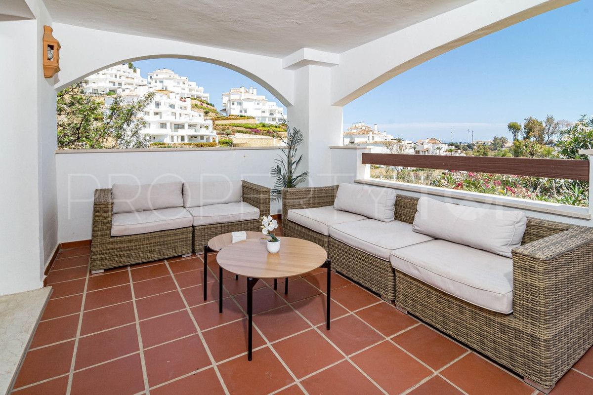 2 bedrooms ground floor apartment in Nueva Andalucia for sale