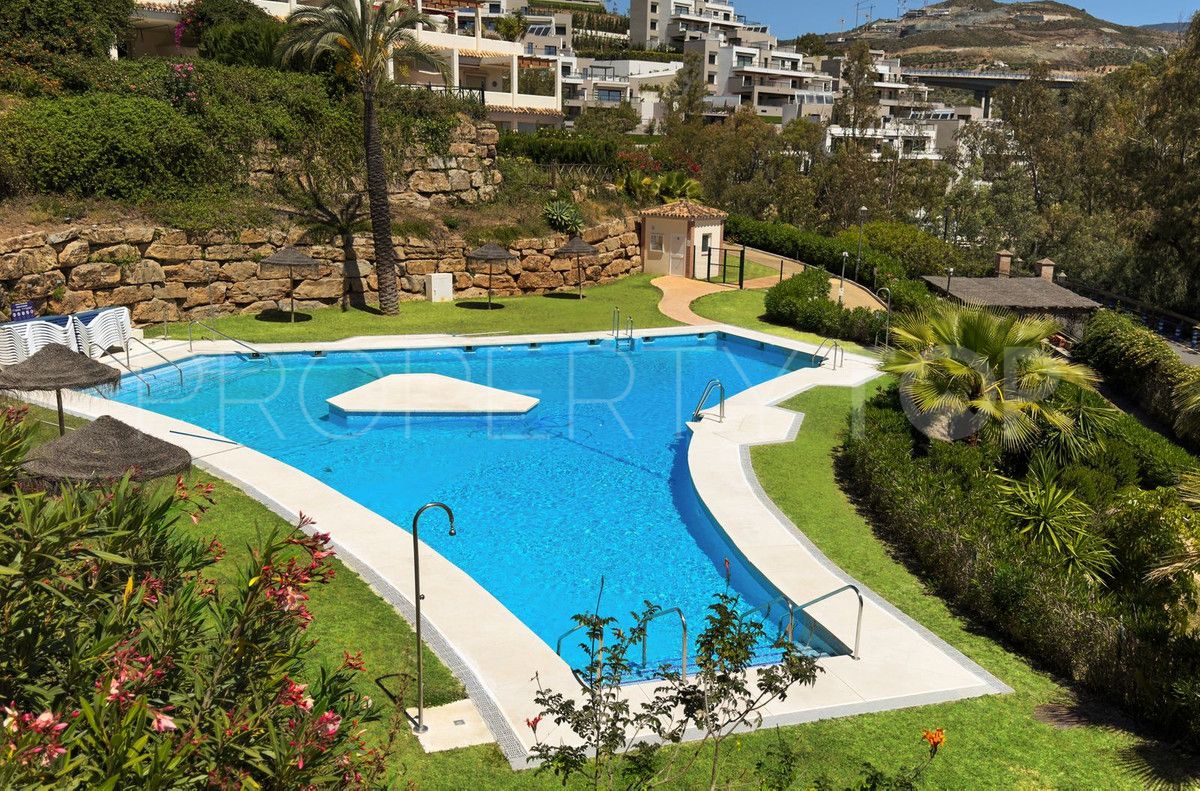 Buy Nueva Andalucia ground floor apartment with 3 bedrooms