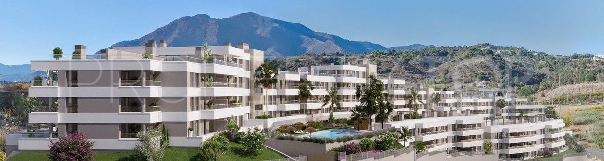 Apartamento en venta de 3 dormitorios en Estepona