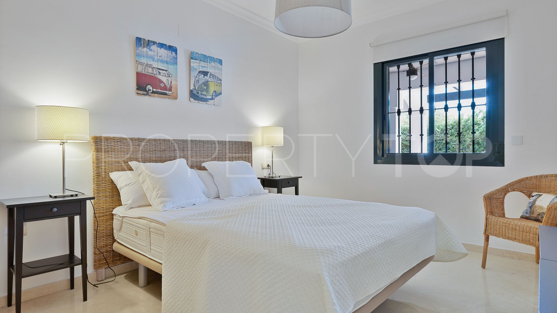 Apartamento planta baja a la venta en San Pedro de Alcantara