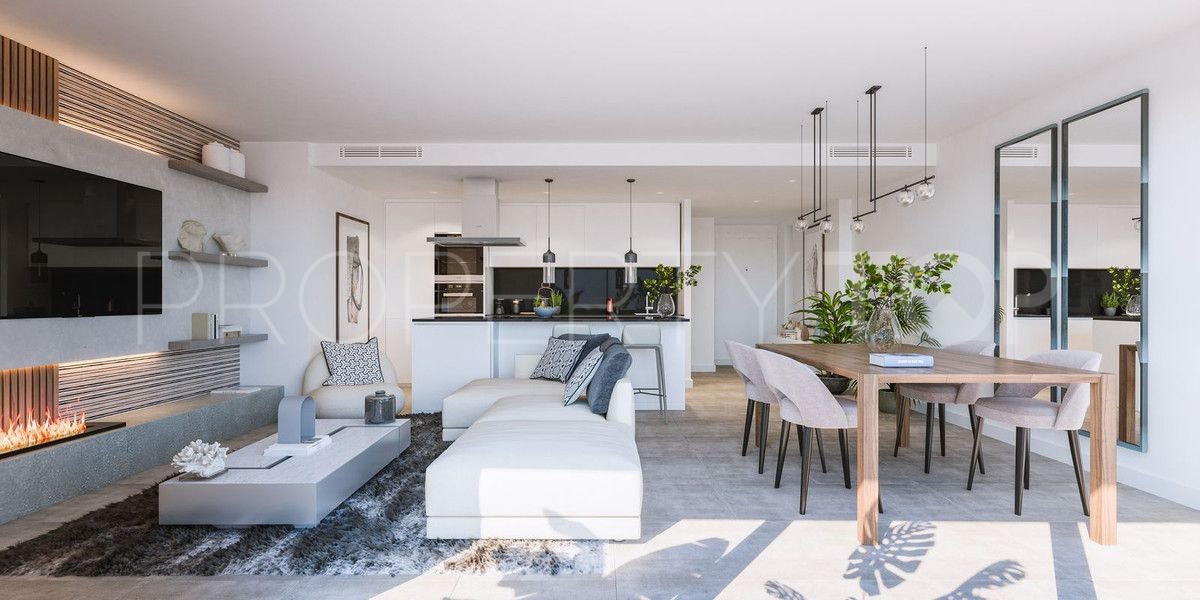 Apartamento planta baja de 3 dormitorios en venta en Estepona