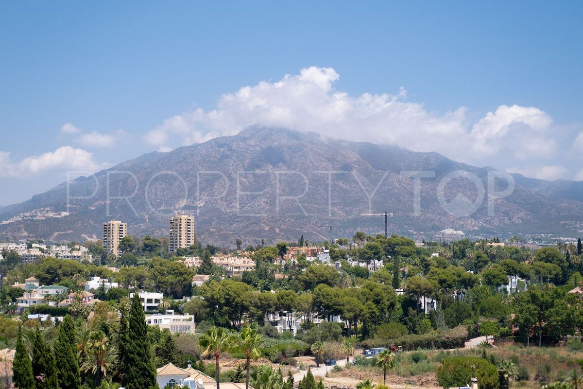 For sale 2 bedrooms apartment in Marbella - Puerto Banus