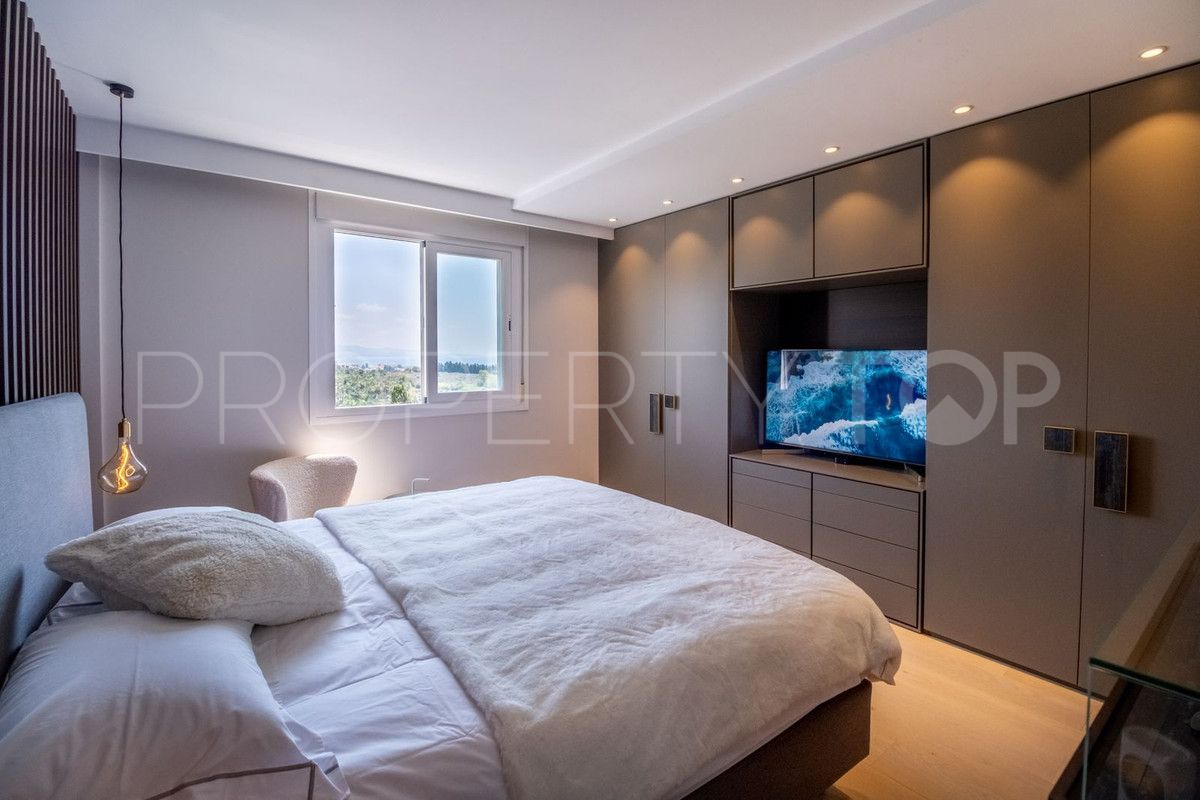 For sale 2 bedrooms apartment in Marbella - Puerto Banus