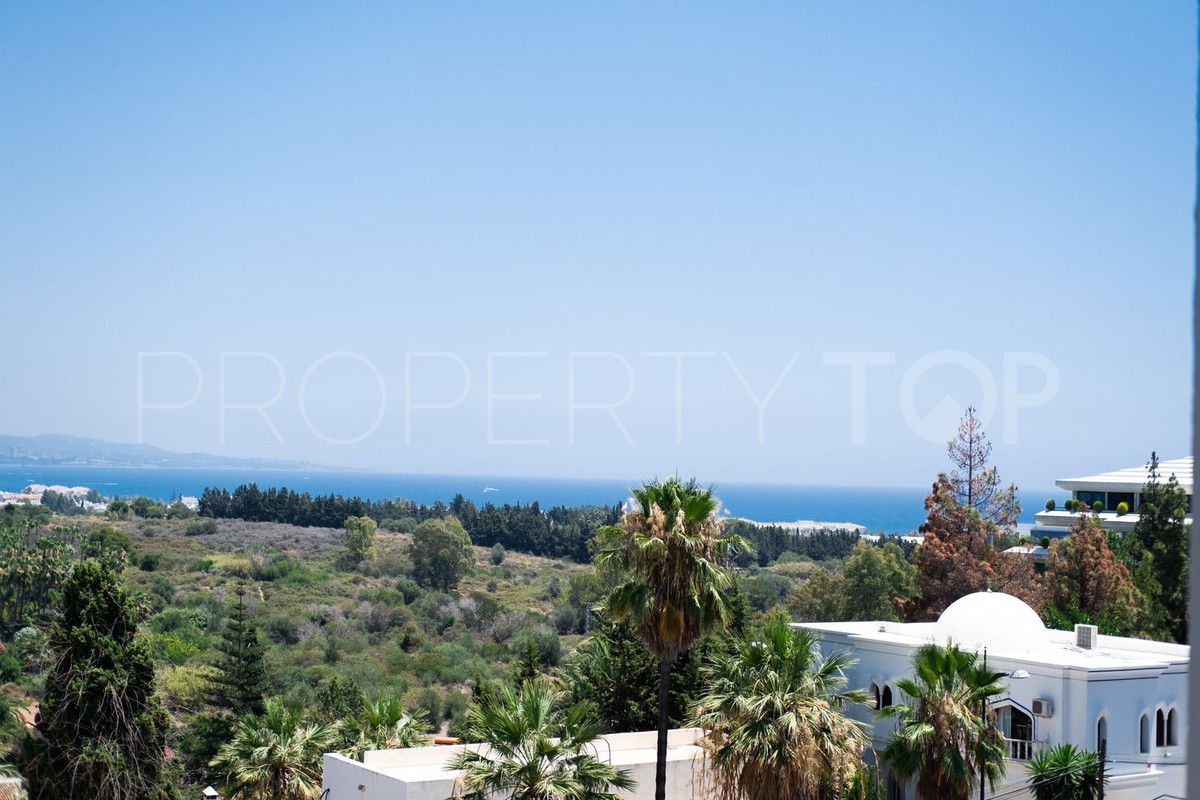 For sale 2 bedrooms apartment in Marbella - Puerto Banus