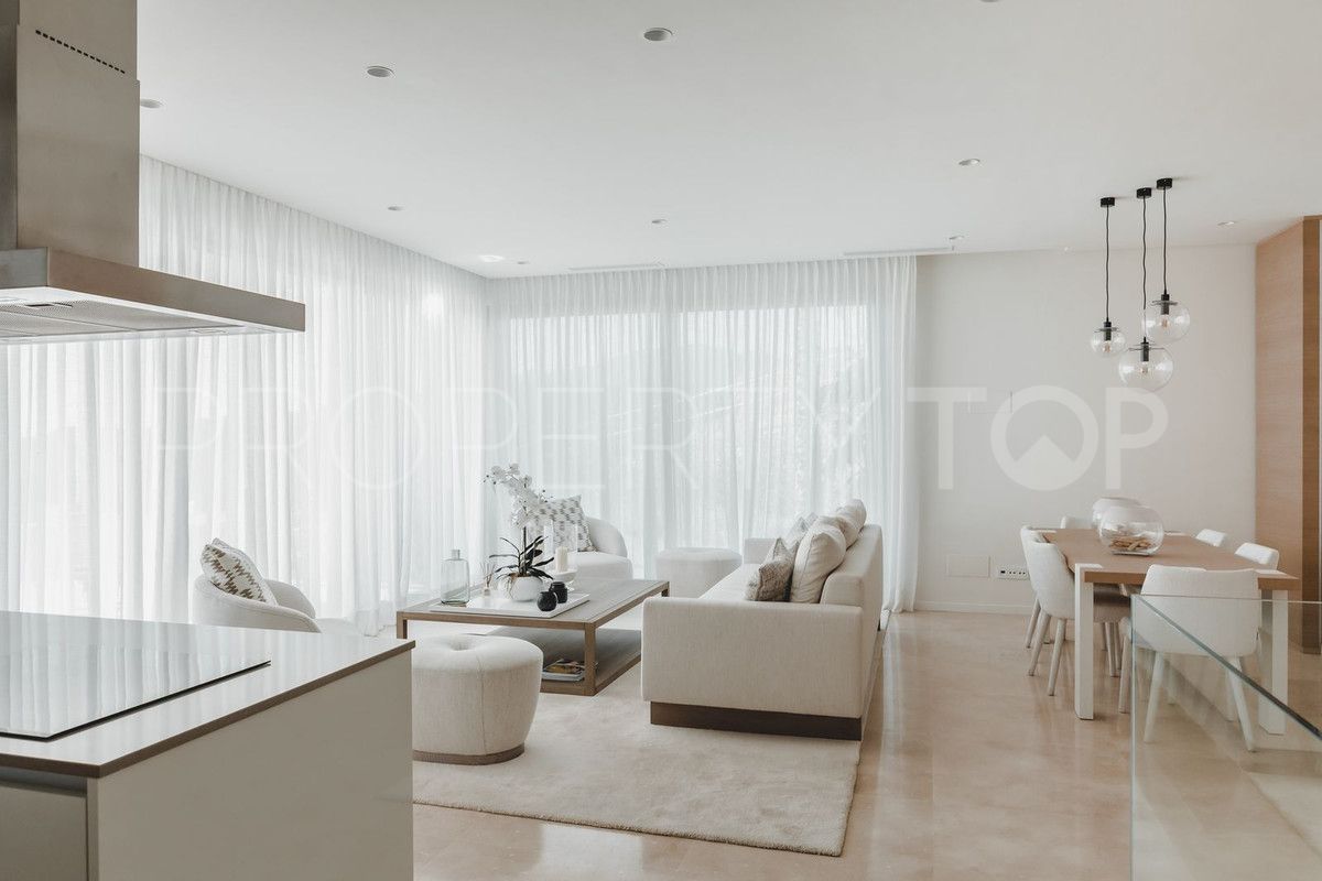 Benahavis 2 bedrooms apartment for sale