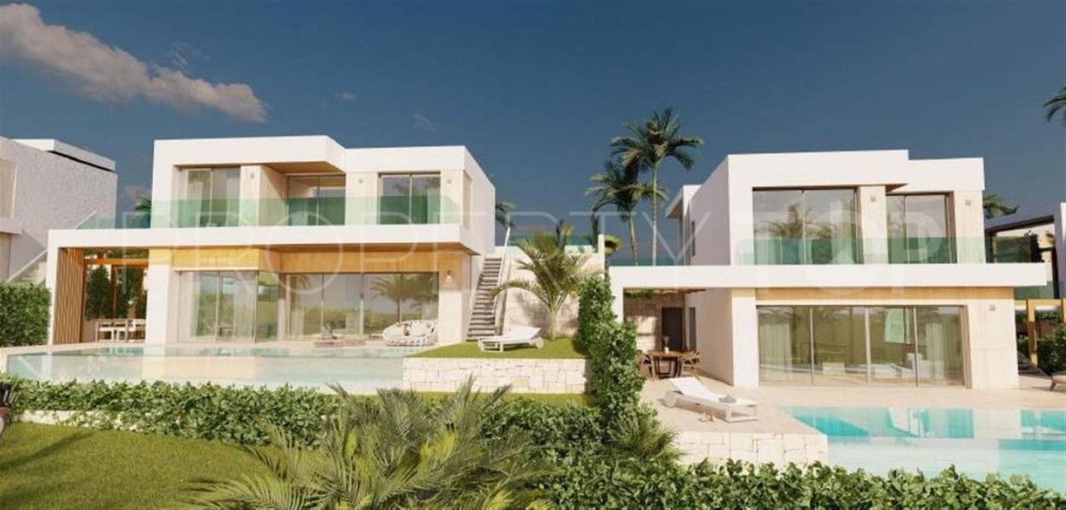 Buy Estepona villa