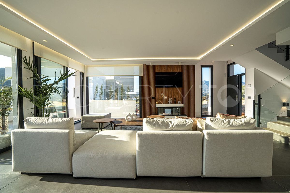 4 bedrooms Cala de Mijas villa for sale