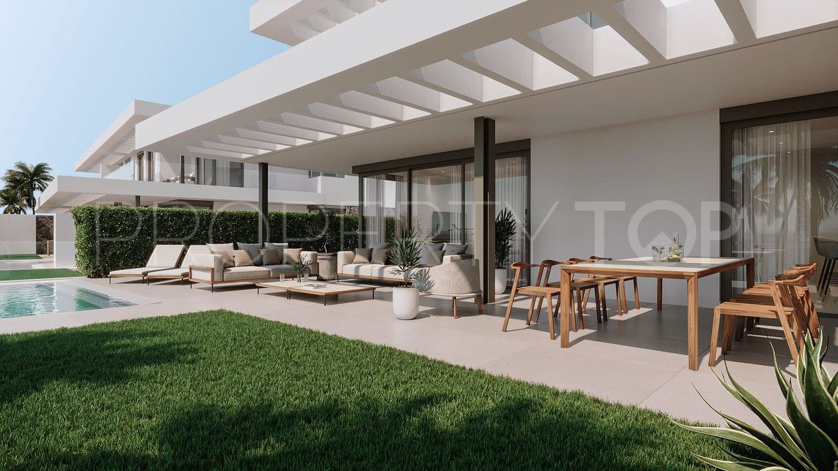 Comprar apartamento planta baja en Marbella Ciudad con 4 dormitorios