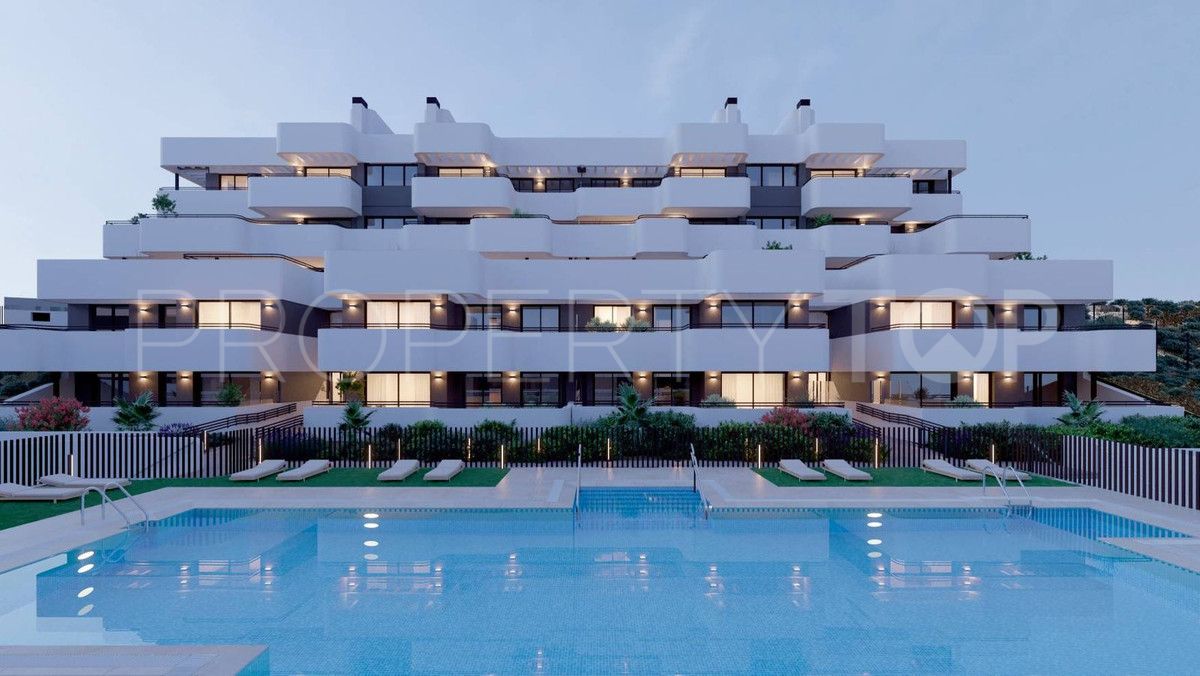 Estepona, apartamento planta baja en venta con 3 dormitorios