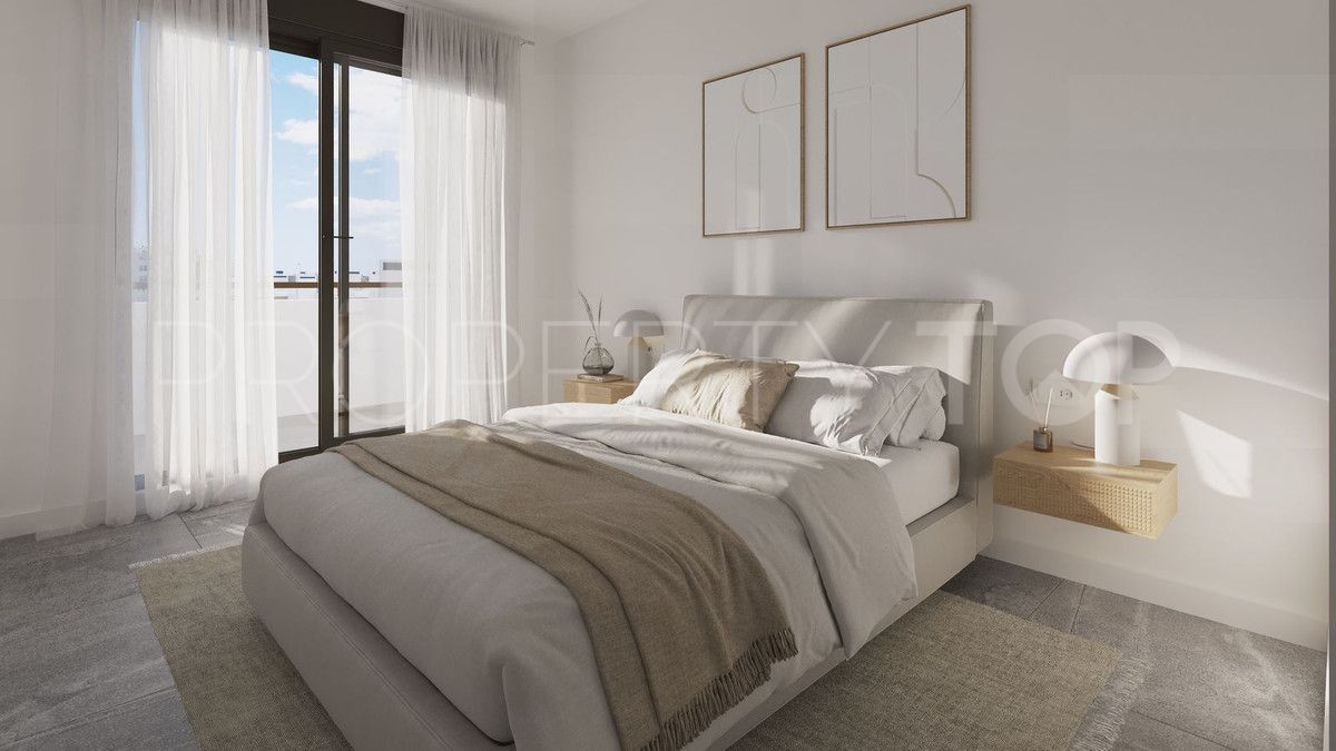 Estepona, apartamento planta baja en venta con 3 dormitorios