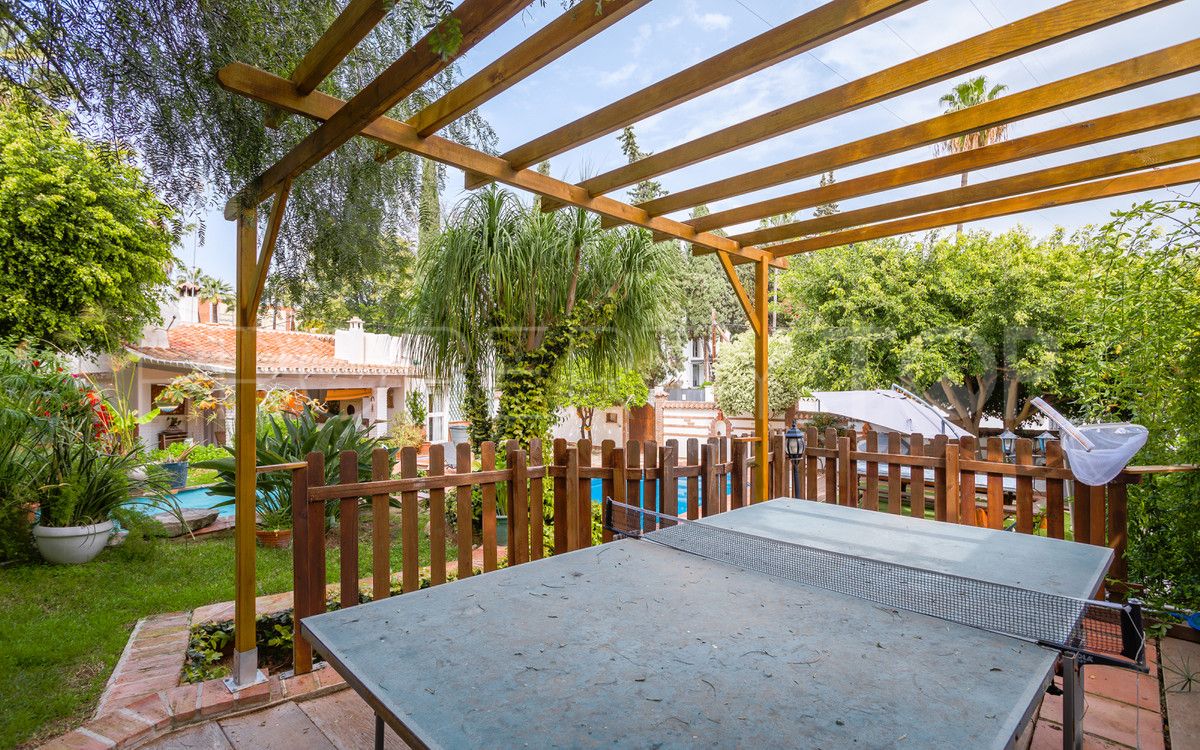 Nueva Andalucia, villa en venta