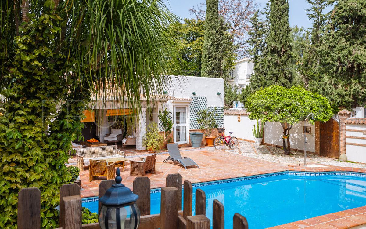 Nueva Andalucia, villa en venta