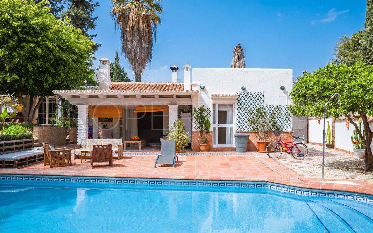 Nueva Andalucia, villa en venta