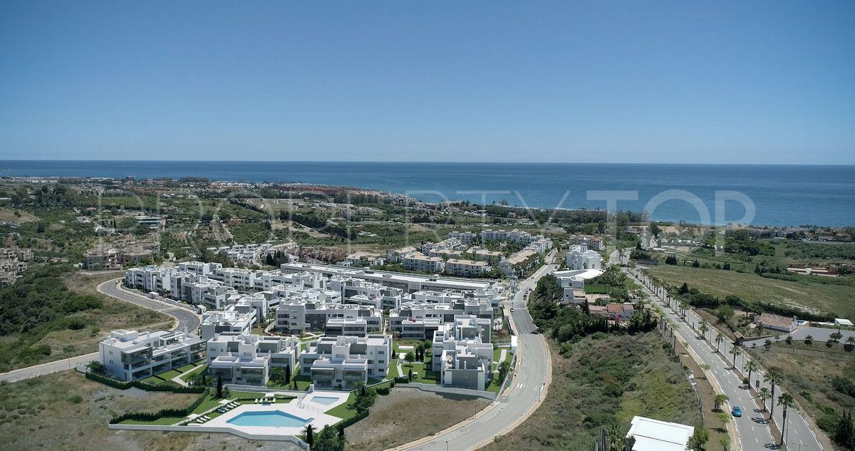 Buy 2 bedrooms ground floor apartment in Estepona