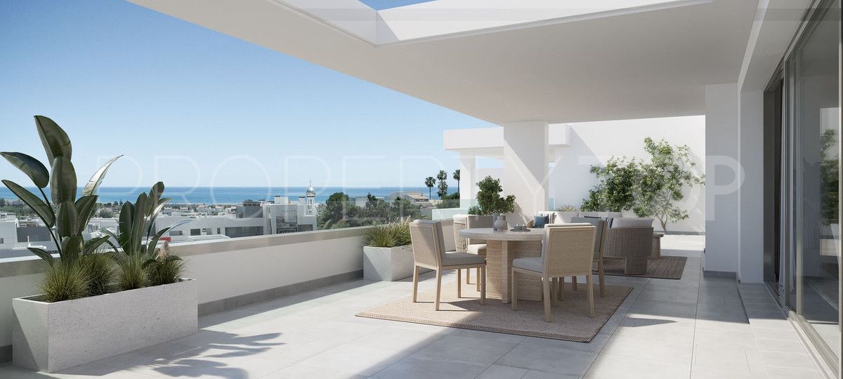 Apartamento planta baja en venta en Estepona con 2 dormitorios