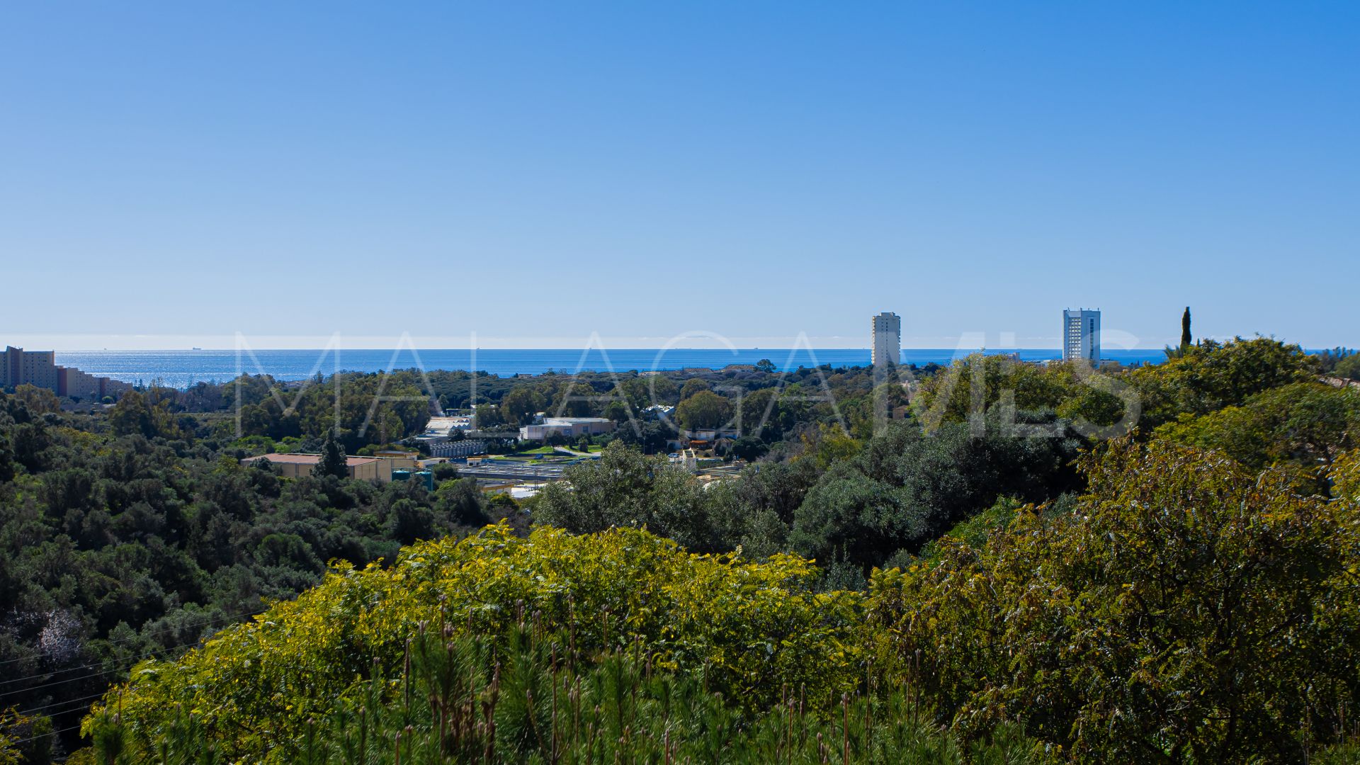 Lägenhet for sale in Elviria