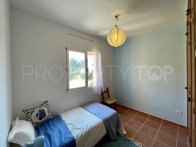 Town house in Torreguadiaro for sale