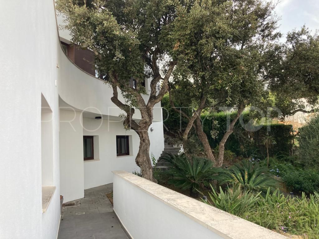 Villa en venta en Torreguadiaro