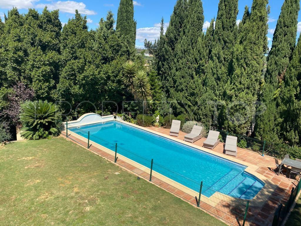 Se vende villa de 4 dormitorios en Sotogrande Alto