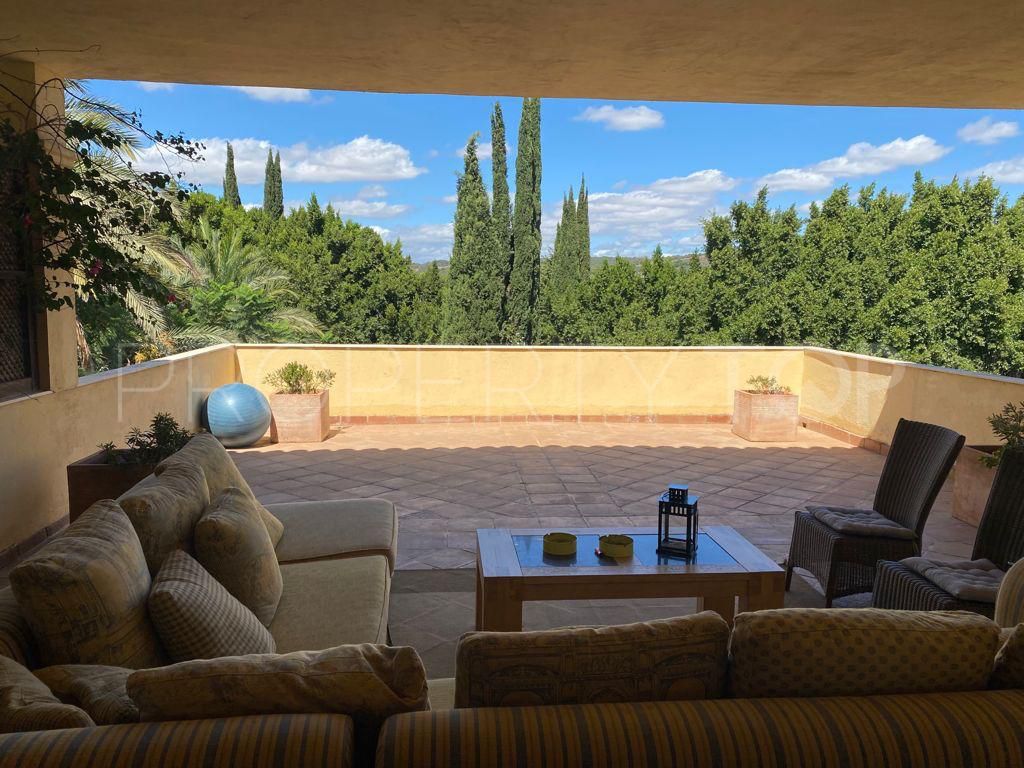 Se vende villa de 4 dormitorios en Sotogrande Alto