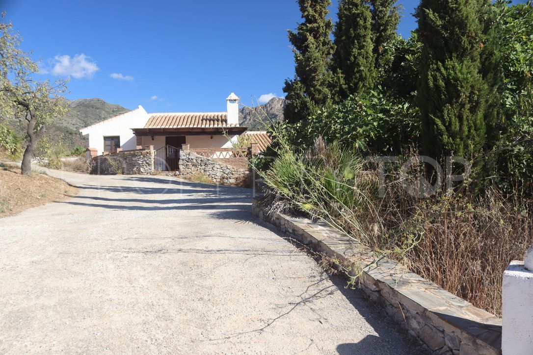 Town house for sale in La Herradura